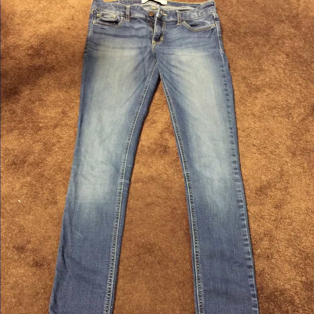 Hollister jeans